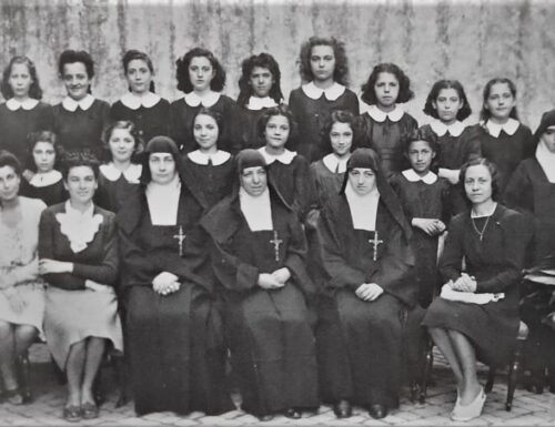 Trasteverine della prima media del 1945 alla scuola Mastai