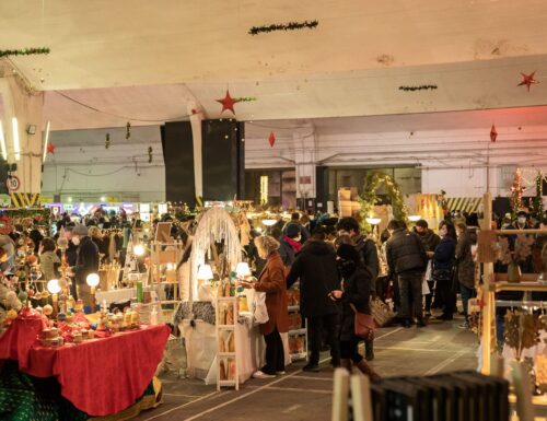 Giftland, il mercato di Natale "insolito" in piazza Ragusa