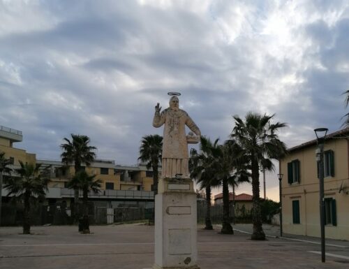 A Ostia, viene inaugurato il Borghetto dei Pescatori. Il piccolo villaggio, voluto da Mussolini, è stato costruito in appena 52 giorni