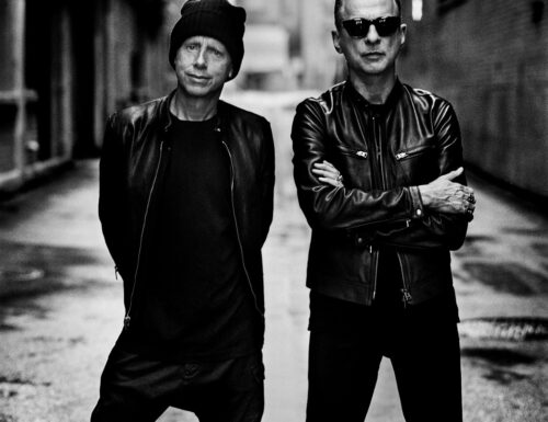Depeche Mode, il Memento Mori Tour a Roma il 12 luglio nel ricordo del tastierista Fletch, morto in primavera