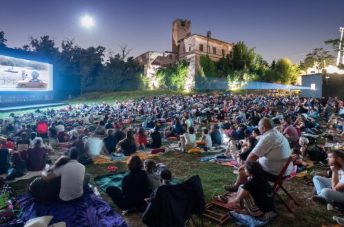 "Il cinema in piazza": la programmazione del weekend 23-25 giugno